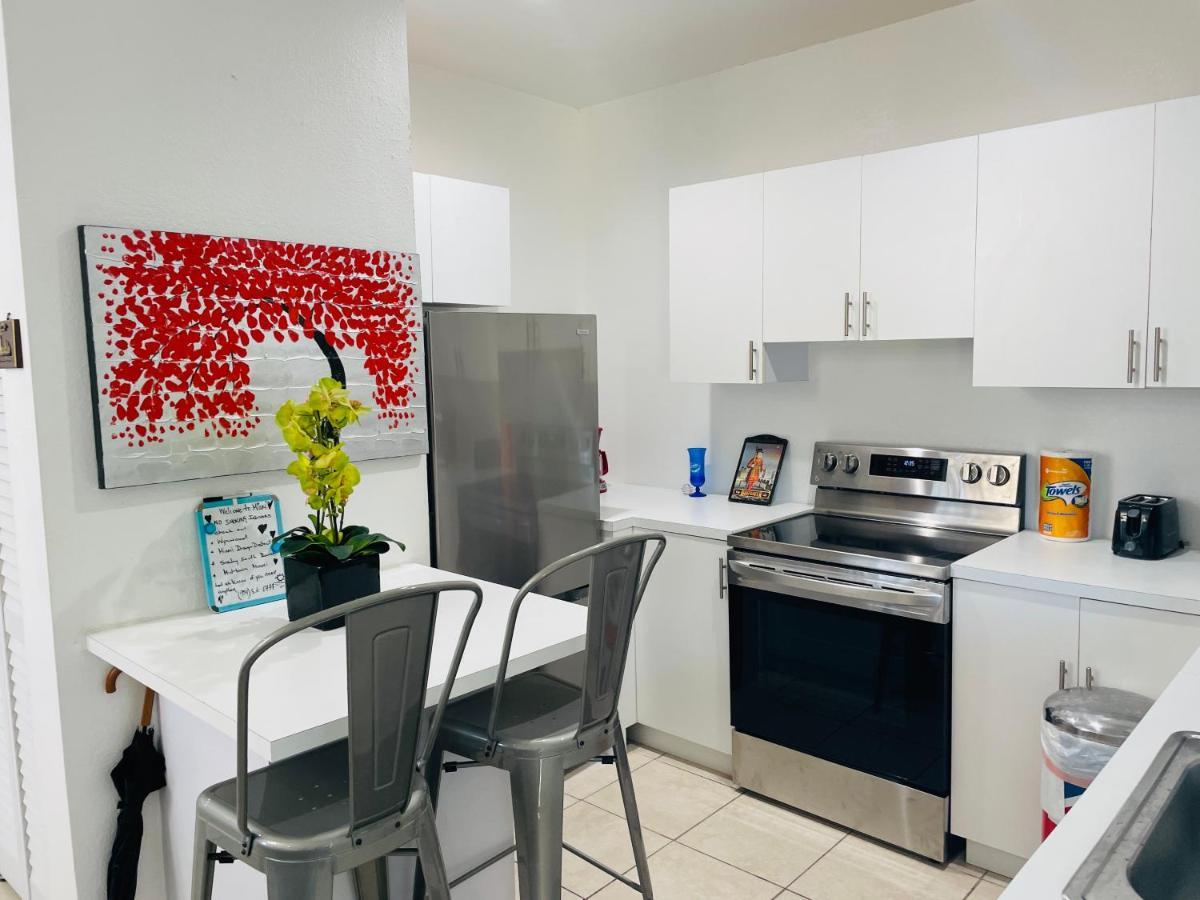 Xanadu Villas - 3 Bedroom House Or 2 Bedroom Ferienhaus Miami